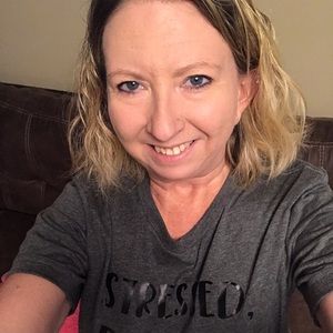 Meet your Posher, Becky